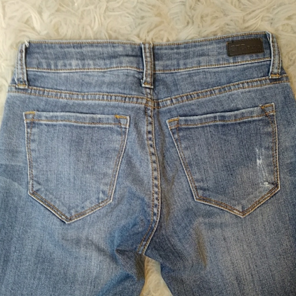 SOLD!!! Nordstrom Skinny Jeans !!LIKE NEW!! - Picture 3 of 7